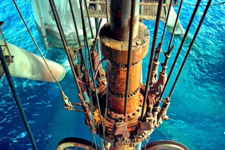 Sea Oil Drilling
